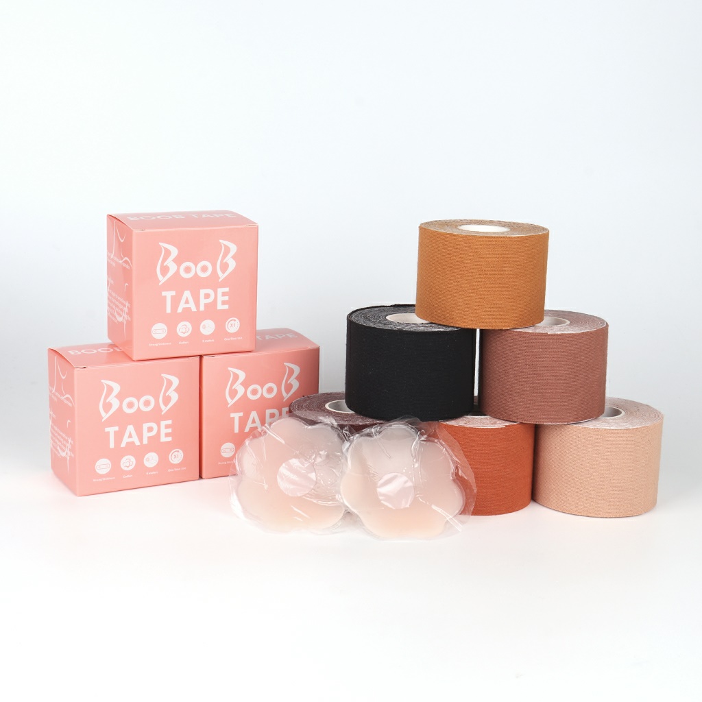 Hva er den riktige måten å bruke boob -tape på?